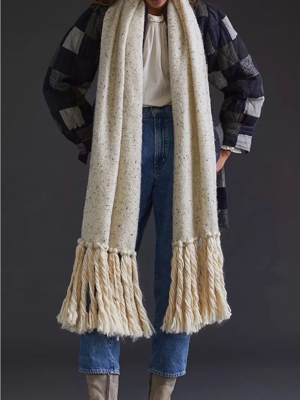 Anthropologie Oatmeal Ivory Speckled Chunky Tasseled Oversized Knit Scarf.